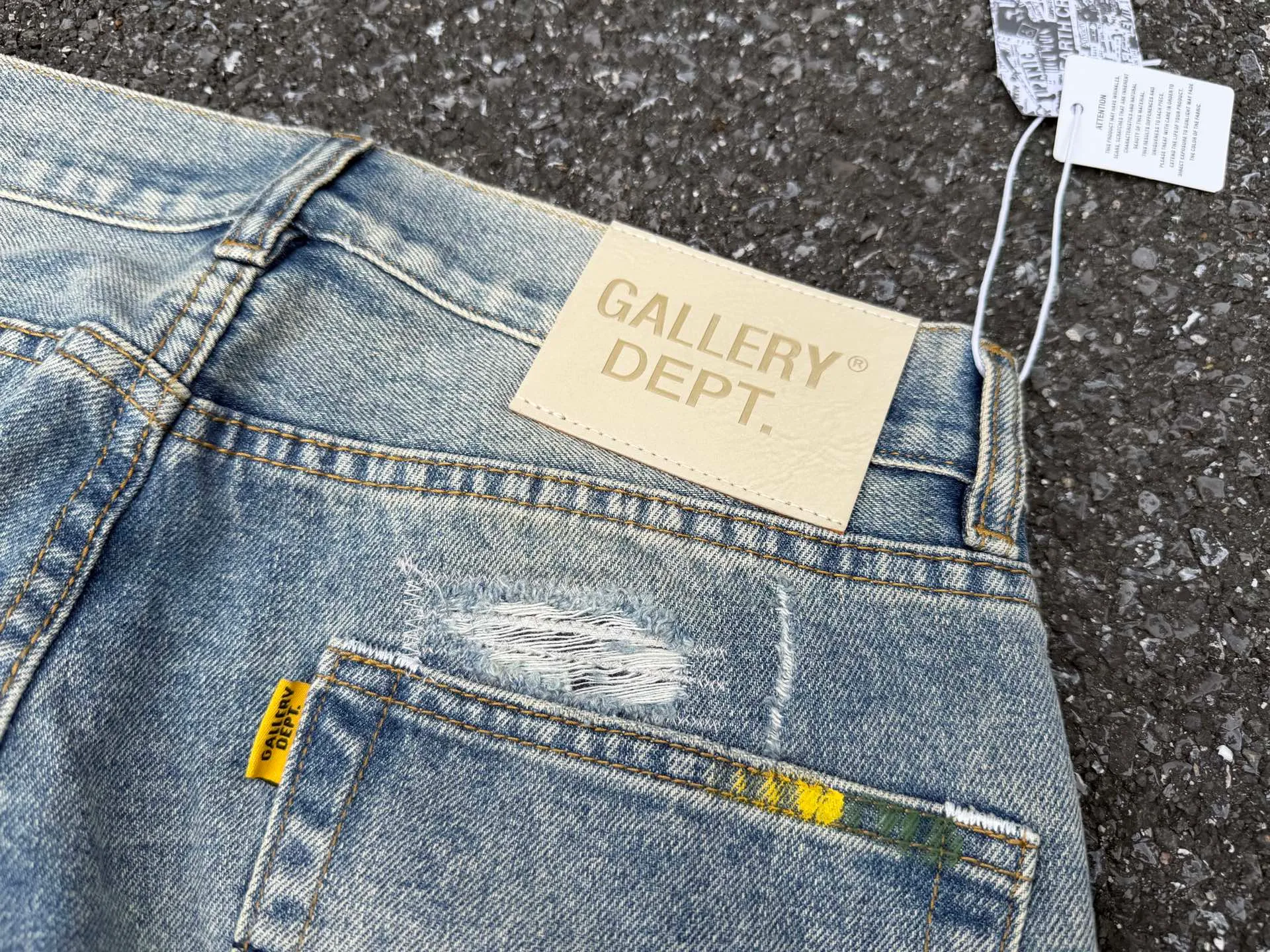 P300💰GA02 Top heavy industry GALLERY DEPT. Spliced ​​ink splash paint hand-stitched holes washed retro jeans men and women high street splash ink pants micro-flared casual trousers trendy couple same style Size: 28 30 32 34 36 (corresponds to S M L XL XXL)